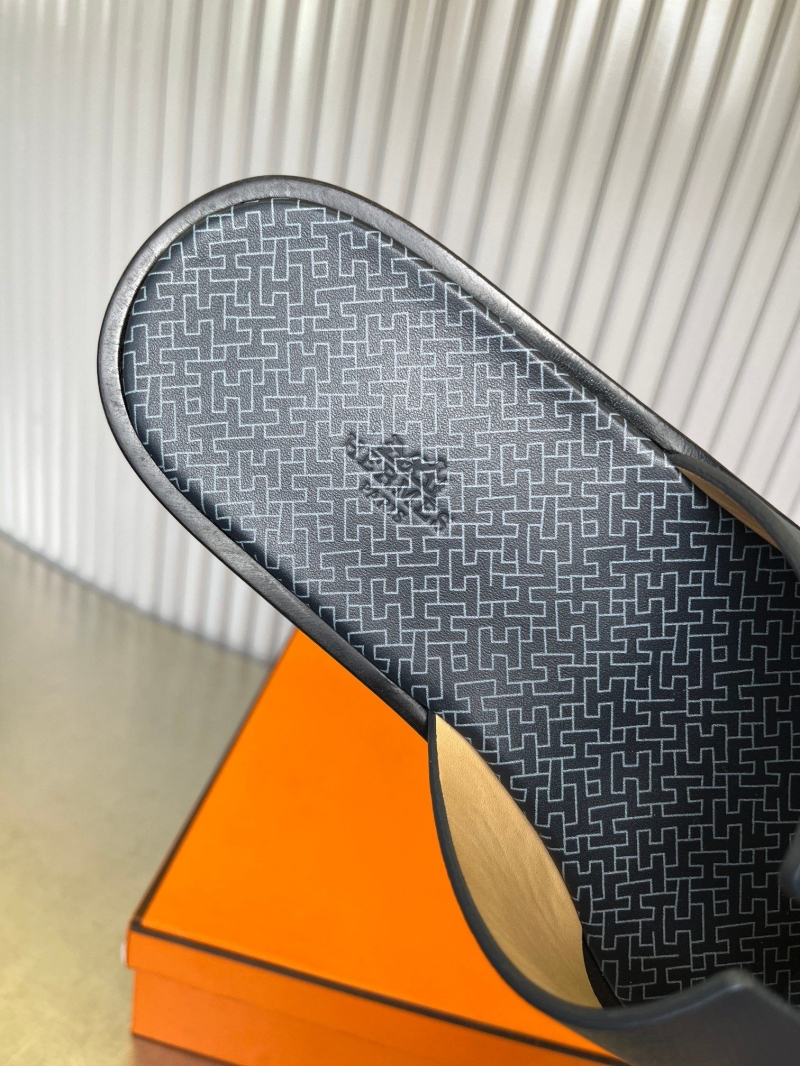 H**me5 slippers